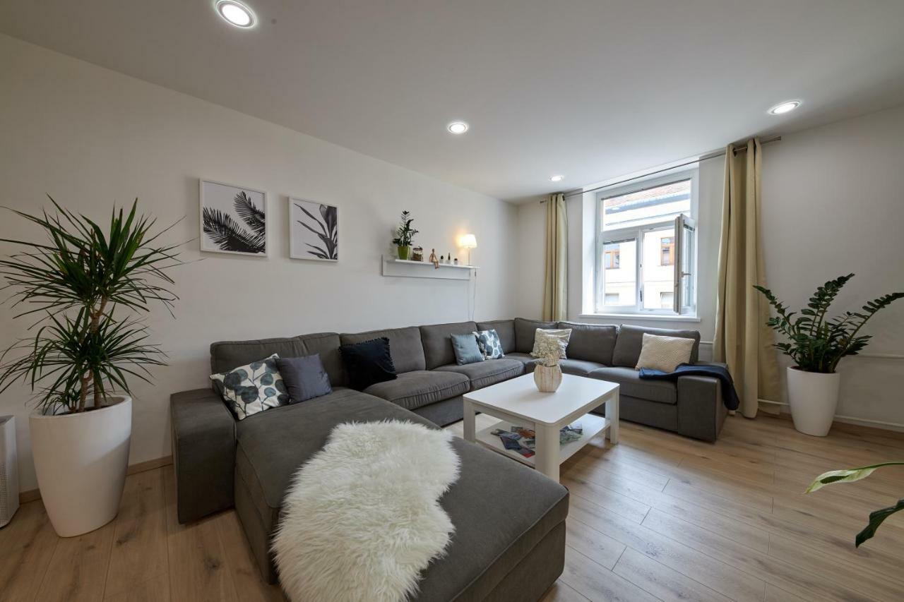 Le Monde Apartment Bratislava - Amazing 5Bdr In Downtown Exteriér fotografie