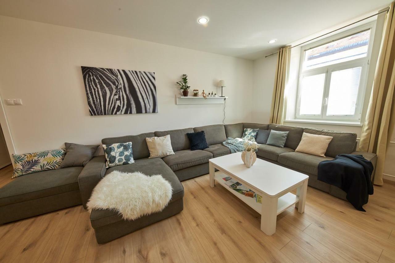 Le Monde Apartment Bratislava - Amazing 5Bdr In Downtown Exteriér fotografie