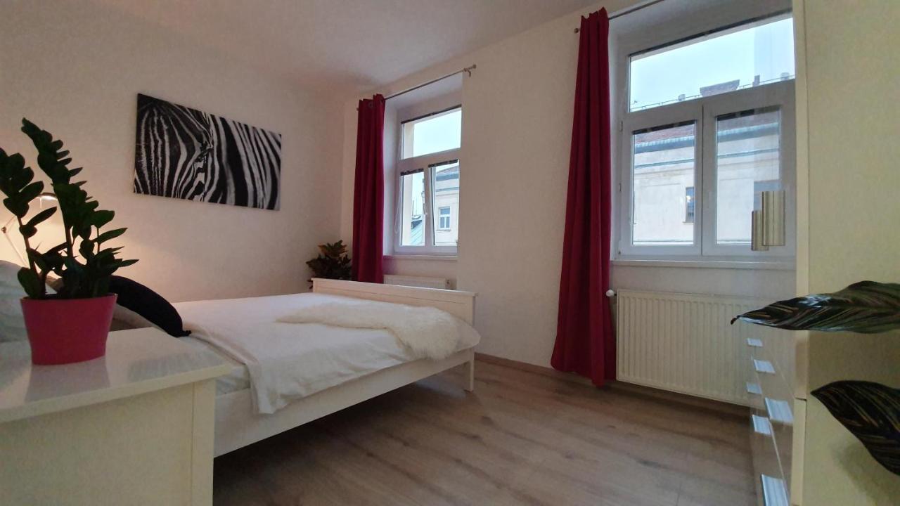 Le Monde Apartment Bratislava - Amazing 5Bdr In Downtown Exteriér fotografie