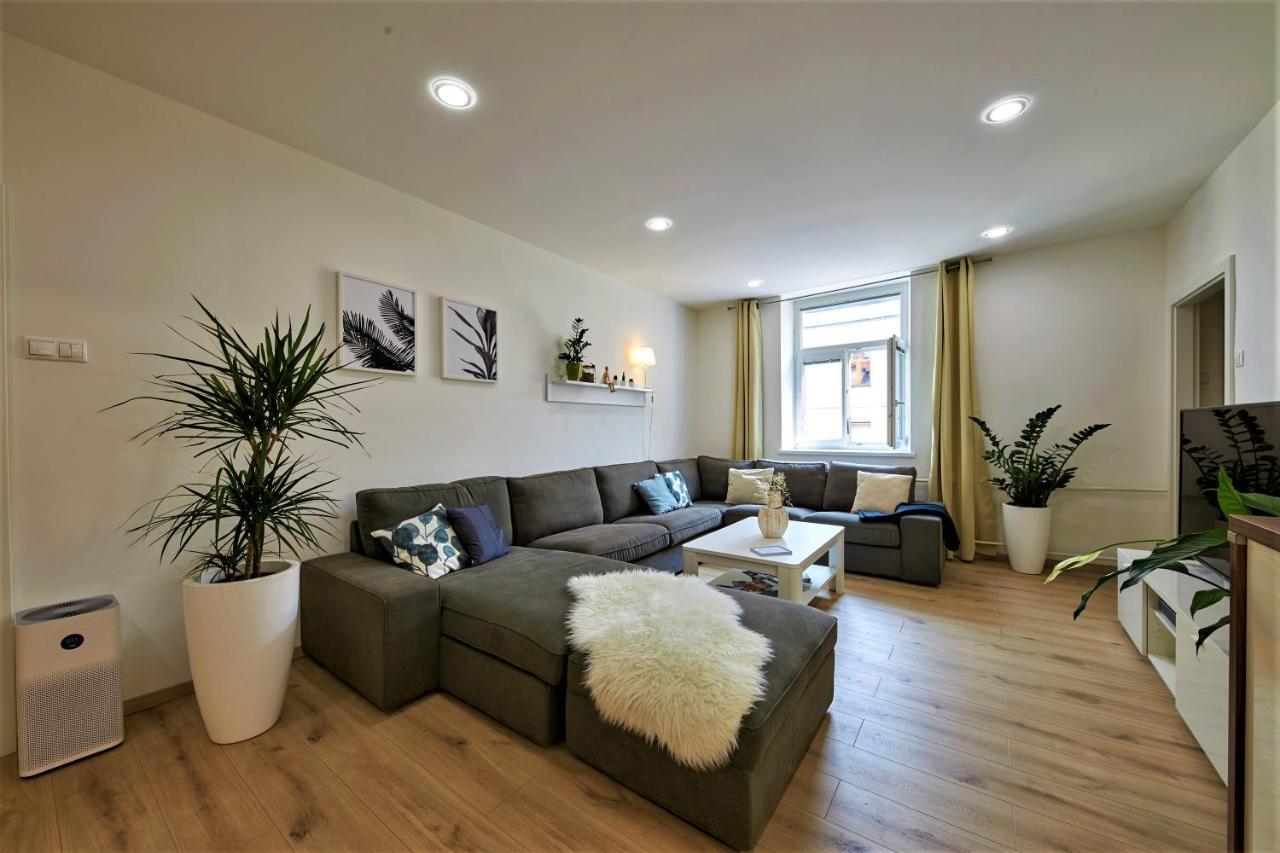 Le Monde Apartment Bratislava - Amazing 5Bdr In Downtown Exteriér fotografie